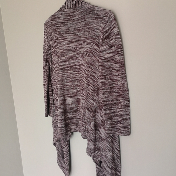 Aritzia LINE Exclusivly for Aritzia 100% Cotton Ruffled Lagenlook Open C… - Picture 9 of 13